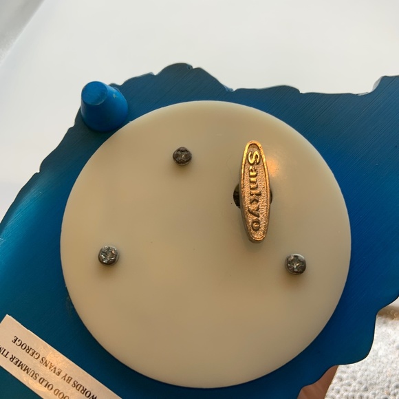 RARE Disney Mickey & Minnie 'Good Old Summertime' Musical Snowglobe' - Picture 17 of 17